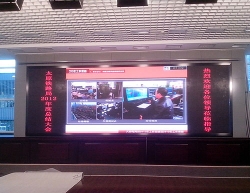 广州室内P4全彩LED显示屏